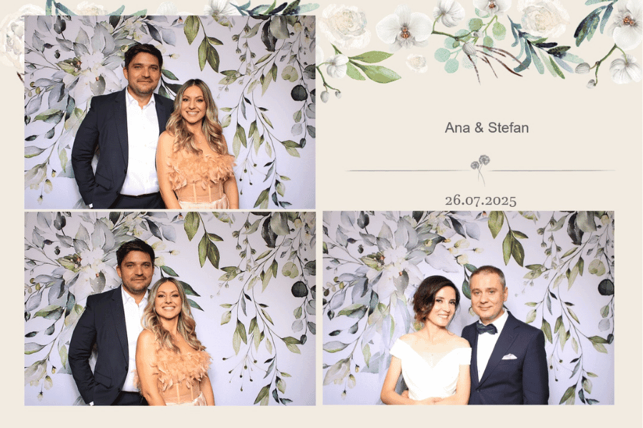 ana si stefan photo booth