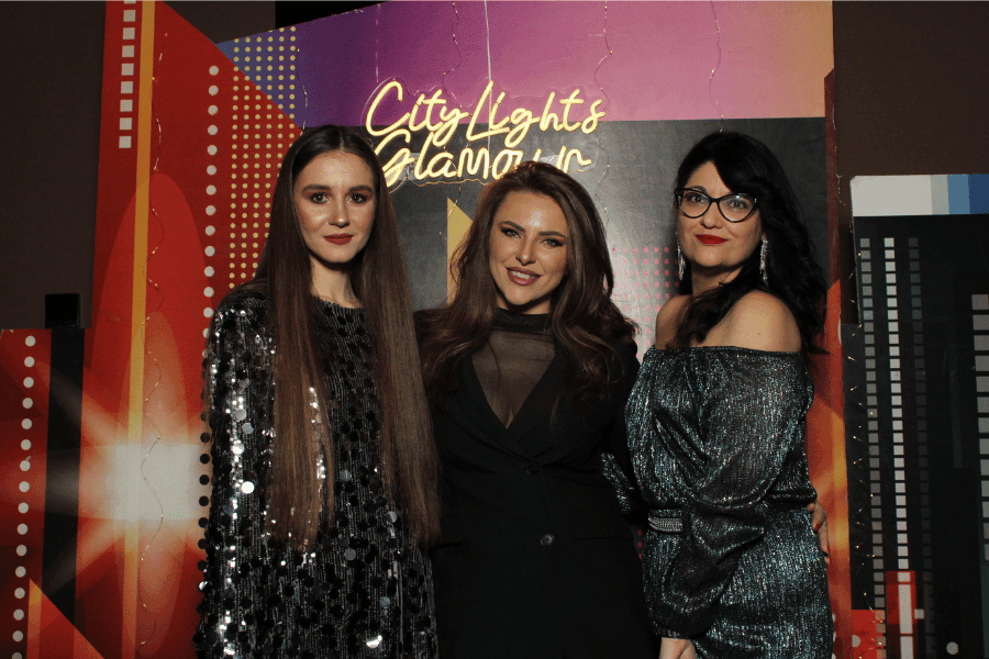 optical investment group photo booth